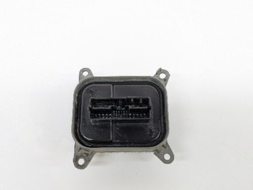 TESLA Model 3 HEADLIGHT CONTROL MODULE 2019-2024