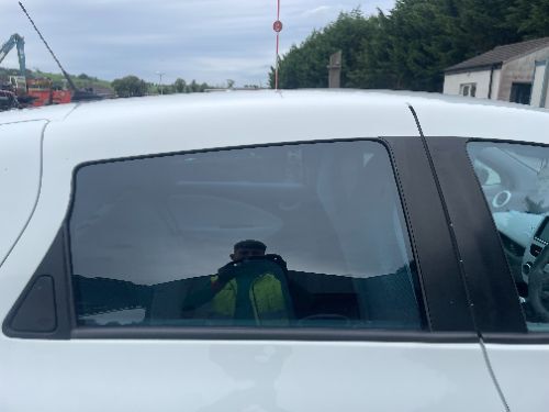 RENAULT ZOE DOOR GLASS WINDOW REAR RIGHT 2012-2019