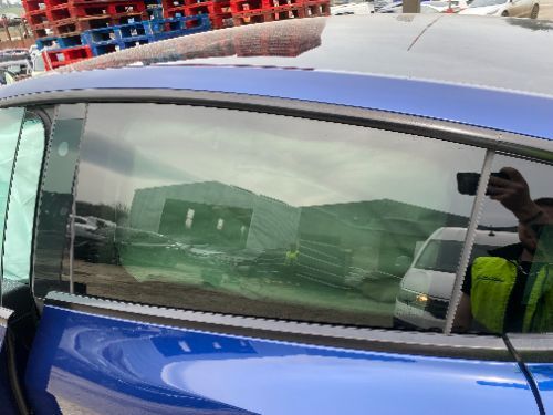TESLA MODEL Y DOOR GLASS WINDOW REAR LEFT 2021-2024
