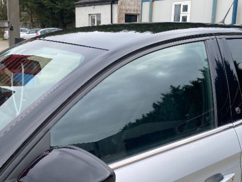 VAUXHALL CORSA-E DOOR GLASS WINDOW FRONT LEFT 2019-2024