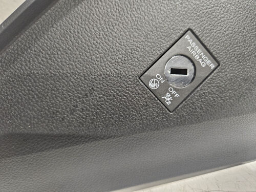 MG 4 TROPHY EV INTERIOR TRIM 2023