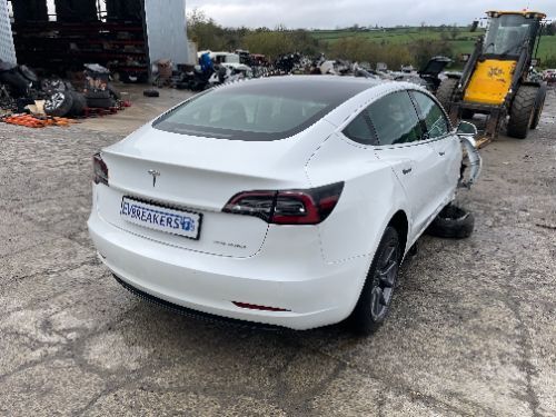 TESLA MODEL 3 BREAKING HV BATTERY SPARES PARTS WHEEL NUT 2018-2024