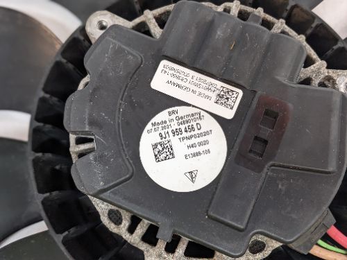 AUDI E-TRON GT / PORSCHE TAYCAN RADIATOR FAN MOTOR 2021-2024