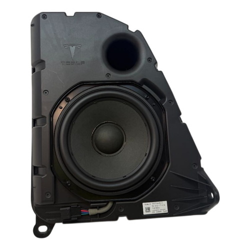 TESLA MODEL Y SUBWOOFER 2021-2025