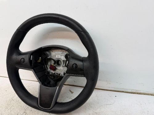 TESLA MODEL 3 STEERING WHEEL 2017-2023