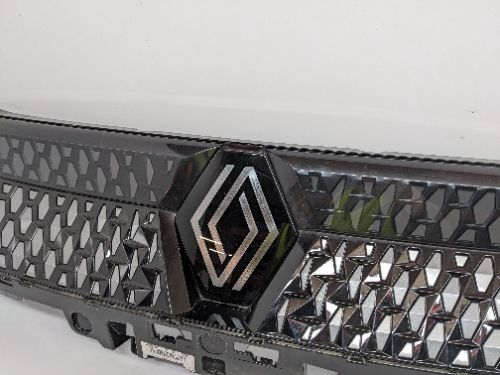 RENAULT SCENIC E-TECH FRONT GRILL GRILLE BADGE LOGO EMBLEM 2024-ON