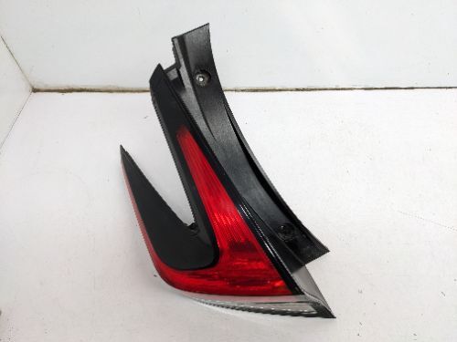 NISSAN LEAF REAR LEFT TAIL LIGHT 2017-2024