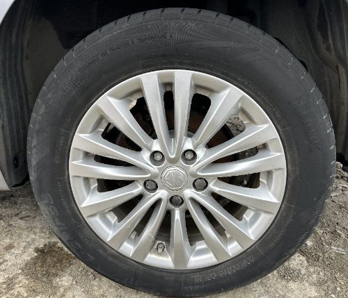 MG 5 EV ALLOY WHEEL & TYRE 205/60/16 2019-2024