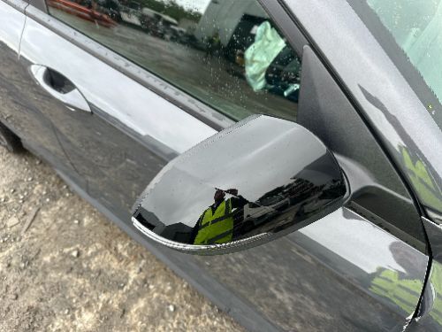 HYUNDAI KONA SX2e DOOR WING MIRROR RIGHT RH BLACK POWER FOLD 2023-ON