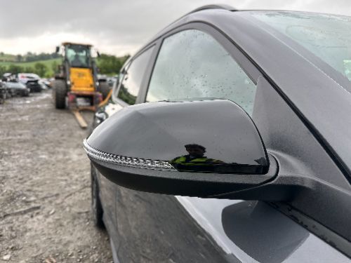 HYUNDAI KONA SX2e DOOR WING MIRROR RIGHT RH BLACK POWER FOLD 2023-ON