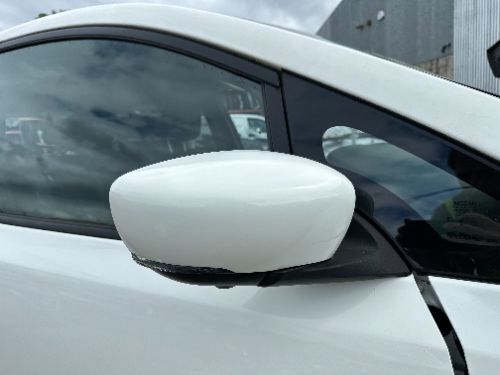 NISSAN LEAF DOOR WING MIRROR RIGHT WHITE 326 FOLD CAMERA BLIND SPOT 2017-2024