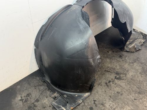 VOLKSWAGEN ID. BUZZ FRONT LEFT SPLASH GUARD / ARCH LINER 2022-2024