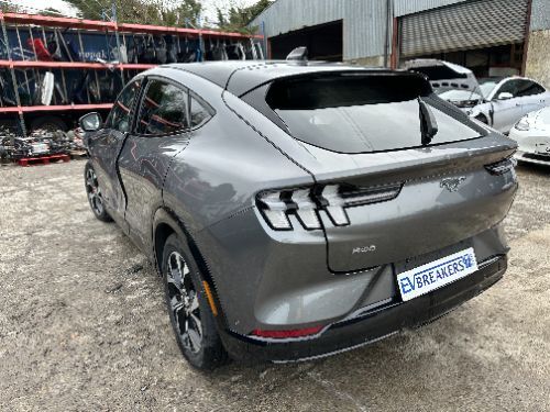 Donor Vehicle Image
