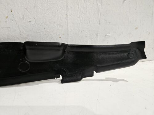 VOLKSWAGEN ID4  EXTERIOR FRONT FENDER PANEL END TRIM 2020-2022