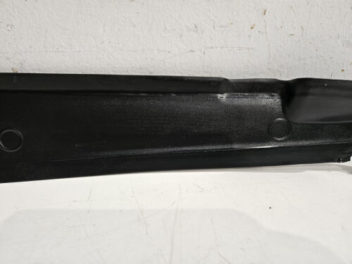 VOLKSWAGEN ID4  EXTERIOR FRONT FENDER PANEL END TRIM 2020-2022