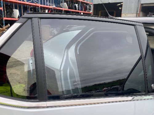 VAUXHALL CORSA-E DOOR WINDOW GLASS REAR RIGHT RH TINTED 2019-2024