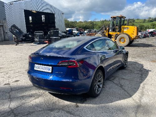 TESLA MODEL 3 BREAKING HV BATTERY SPARES PARTS WHEEL NUT 2018-2024