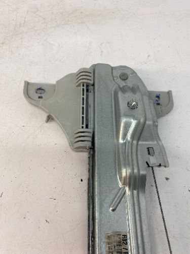 HYUNDAI KONA WINDOW REGULATOR FRONT RIGHT 2018-2023 82402-J9010