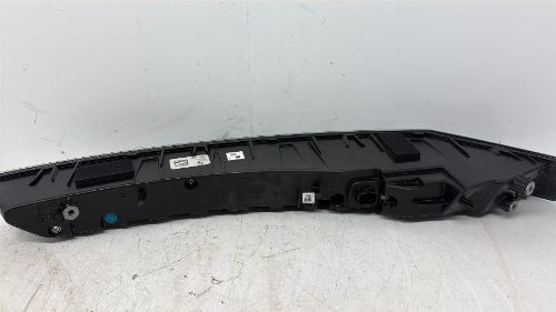 BMW IX I20 TAILLIGHT REAR LEFT 2022-2025 SCRATCHED SEE PICS
