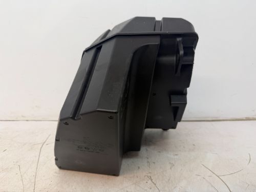 TESLA MODEL Y SUBWOOFER 2021-2025