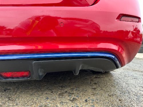 NISSAN LEAF TEKNA BUMPER REAR COMPLETE RED Z10 2018-2024
