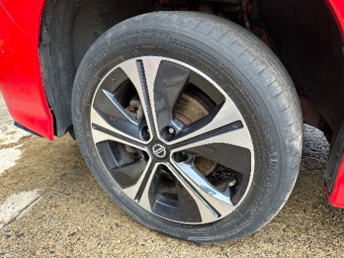 NISSAN LEAF ALLOY WHEEL & TYRE GREY DIAMOND CUT 215/50/17 2017-2024